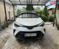 Белый Тойота C-HR, объемом двигателя 1.99 л и пробегом 135 тыс. км за 26900 $, фото 15 на Automoto.ua