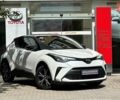 Белый Тойота C-HR, объемом двигателя 1.2 л и пробегом 48 тыс. км за 24519 $, фото 2 на Automoto.ua