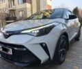 Белый Тойота C-HR, объемом двигателя 2 л и пробегом 10 тыс. км за 33900 $, фото 1 на Automoto.ua