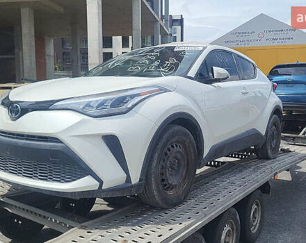 Білий Тойота C-HR, об'ємом двигуна 1.99 л та пробігом 28 тис. км за 24000 $, фото 20 на Automoto.ua