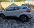 Белый Тойота C-HR, объемом двигателя 0 л и пробегом 73 тыс. км за 19000 $, фото 1 на Automoto.ua