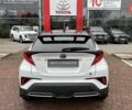 Белый Тойота C-HR, объемом двигателя 1.99 л и пробегом 26 тыс. км за 30700 $, фото 3 на Automoto.ua