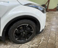 Белый Тойота C-HR, объемом двигателя 1.99 л и пробегом 135 тыс. км за 26900 $, фото 41 на Automoto.ua