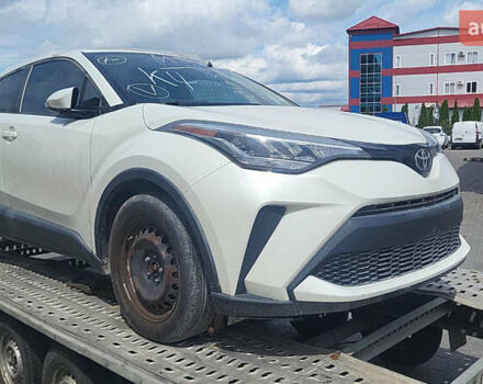 Білий Тойота C-HR, об'ємом двигуна 1.99 л та пробігом 28 тис. км за 24000 $, фото 18 на Automoto.ua