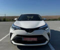 Белый Тойота C-HR, объемом двигателя 1.8 л и пробегом 51 тыс. км за 27500 $, фото 2 на Automoto.ua