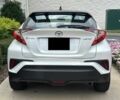 Белый Тойота C-HR, объемом двигателя 2 л и пробегом 25 тыс. км за 11000 $, фото 4 на Automoto.ua