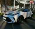 Белый Тойота C-HR, объемом двигателя 1.8 л и пробегом 31 тыс. км за 31000 $, фото 1 на Automoto.ua