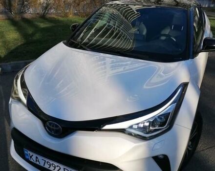 Белый Тойота C-HR, объемом двигателя 1.8 л и пробегом 31 тыс. км за 31000 $, фото 10 на Automoto.ua