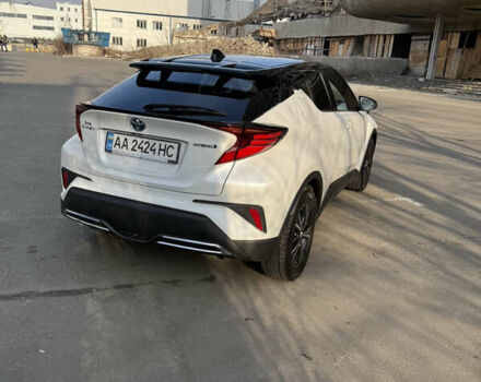 Белый Тойота C-HR, объемом двигателя 1.99 л и пробегом 51 тыс. км за 30500 $, фото 4 на Automoto.ua