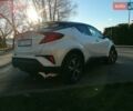 Белый Тойота C-HR, объемом двигателя 1.8 л и пробегом 31 тыс. км за 31000 $, фото 6 на Automoto.ua