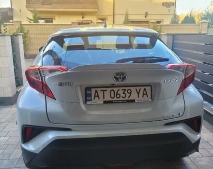 Білий Тойота C-HR, об'ємом двигуна 0 л та пробігом 9 тис. км за 25000 $, фото 2 на Automoto.ua