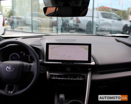 Тойота C-HR 2023 в Черкассах на Automoto.ua Белый Тойота C-HR, объемом двигателя 2 л и пробегом 18 тыс. км за 43173 $, фото 14 на Automoto.ua