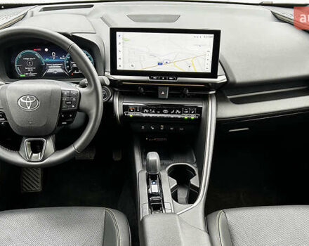 Білий Тойота C-HR, об'ємом двигуна 1.99 л та пробігом 17 тис. км за 43110 $, фото 10 на Automoto.ua