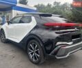 Белый Тойота C-HR, объемом двигателя 2 л и пробегом 14 тыс. км за 40900 $, фото 3 на Automoto.ua
