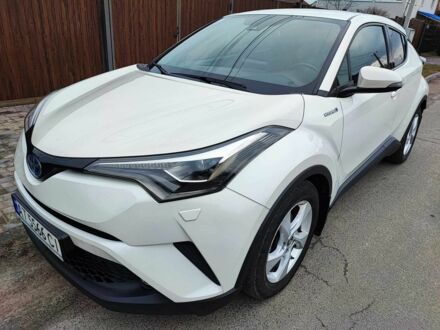 Білий Тойота C-HR, об'ємом двигуна 0.18 л та пробігом 99 тис. км за 24800 $, фото 1 на Automoto.ua