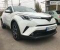 Білий Тойота C-HR, об'ємом двигуна 2 л та пробігом 8 тис. км за 25200 $, фото 1 на Automoto.ua