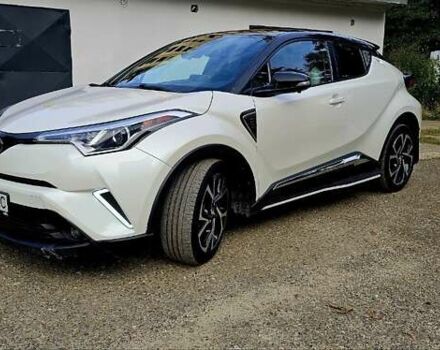 Білий Тойота C-HR, об'ємом двигуна 2 л та пробігом 140 тис. км за 19000 $, фото 1 на Automoto.ua