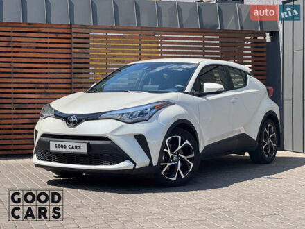Білий Тойота C-HR, об'ємом двигуна 2 л та пробігом 70 тис. км за 21500 $, фото 1 на Automoto.ua