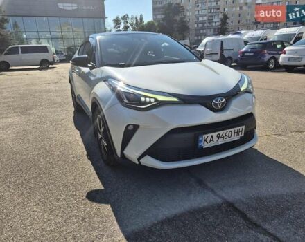 Білий Тойота C-HR, об'ємом двигуна 1.99 л та пробігом 52 тис. км за 29400 $, фото 1 на Automoto.ua