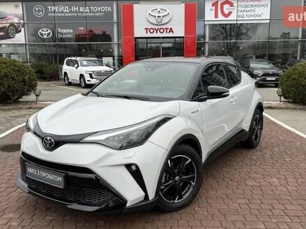 Белый Тойота C-HR, объемом двигателя 1.99 л и пробегом 26 тыс. км за 30700 $, фото 1 на Automoto.ua