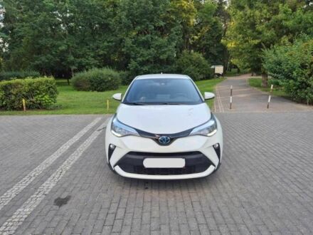 Тойота C-HR 2021 у Києві на Automoto.ua Білий Тойота C-HR, об'ємом двигуна 0 л та пробігом 50 тис. км за 17000 $, фото 1 на Automoto.ua