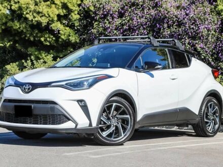 Тойота C-HR 2022 у Києві на Automoto.ua Білий Тойота C-HR, об'ємом двигуна 2 л та пробігом 39 тис. км за 14800 $, фото 1 на Automoto.ua