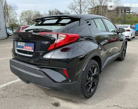Чорний Тойота C-HR, об'ємом двигуна 2 л та пробігом 8 тис. км за 26900 $, фото 2 на Automoto.ua