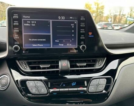 Чорний Тойота C-HR, об'ємом двигуна 2 л та пробігом 8 тис. км за 26900 $, фото 24 на Automoto.ua