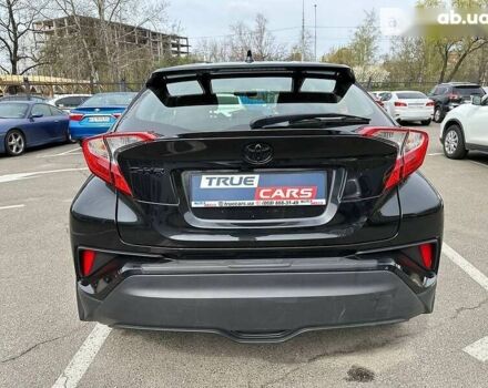 Чорний Тойота C-HR, об'ємом двигуна 2 л та пробігом 8 тис. км за 26900 $, фото 3 на Automoto.ua
