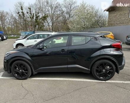 Чорний Тойота C-HR, об'ємом двигуна 2 л та пробігом 8 тис. км за 26900 $, фото 5 на Automoto.ua