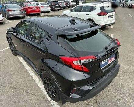 Чорний Тойота C-HR, об'ємом двигуна 2 л та пробігом 8 тис. км за 26900 $, фото 10 на Automoto.ua