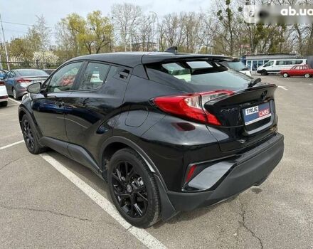 Чорний Тойота C-HR, об'ємом двигуна 2 л та пробігом 8 тис. км за 26900 $, фото 4 на Automoto.ua