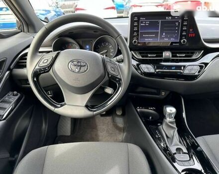 Чорний Тойота C-HR, об'ємом двигуна 2 л та пробігом 8 тис. км за 26900 $, фото 18 на Automoto.ua