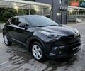 Черный Тойота C-HR, объемом двигателя 1.2 л и пробегом 138 тыс. км за 18000 $, фото 2 на Automoto.ua