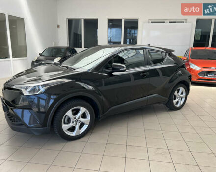 Черный Тойота C-HR, объемом двигателя 1.2 л и пробегом 64 тыс. км за 19100 $, фото 7 на Automoto.ua