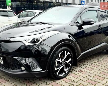 Черный Тойота C-HR, объемом двигателя 1.99 л и пробегом 86 тыс. км за 16700 $, фото 2 на Automoto.ua
