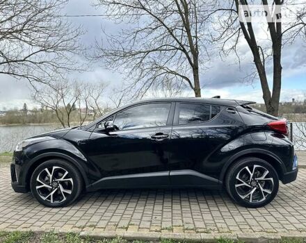 Черный Тойота C-HR, объемом двигателя 2 л и пробегом 72 тыс. км за 17499 $, фото 30 на Automoto.ua