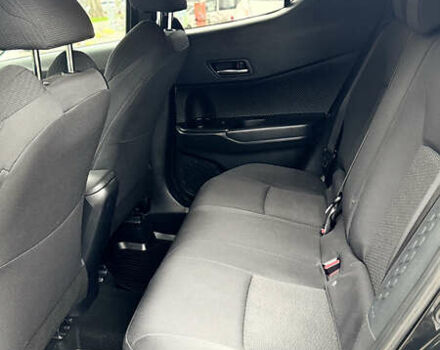 Черный Тойота C-HR, объемом двигателя 1.99 л и пробегом 86 тыс. км за 16700 $, фото 20 на Automoto.ua