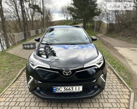 Черный Тойота C-HR, объемом двигателя 2 л и пробегом 72 тыс. км за 17499 $, фото 4 на Automoto.ua