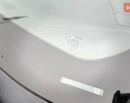 Черный Тойота C-HR, объемом двигателя 1.99 л и пробегом 86 тыс. км за 16700 $, фото 10 на Automoto.ua