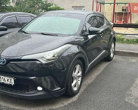Черный Тойота C-HR, объемом двигателя 1.8 л и пробегом 138 тыс. км за 24500 $, фото 7 на Automoto.ua