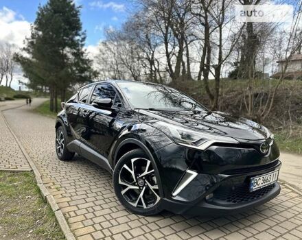 Чорний Тойота C-HR, об'ємом двигуна 2 л та пробігом 72 тис. км за 17499 $, фото 33 на Automoto.ua