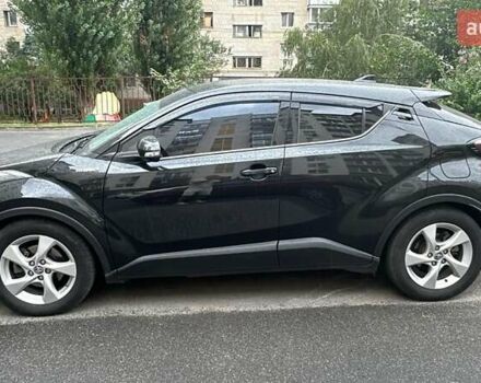 Черный Тойота C-HR, объемом двигателя 1.8 л и пробегом 138 тыс. км за 24500 $, фото 8 на Automoto.ua