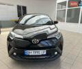 Черный Тойота C-HR, объемом двигателя 1.2 л и пробегом 64 тыс. км за 19100 $, фото 1 на Automoto.ua