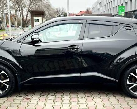 Черный Тойота C-HR, объемом двигателя 1.99 л и пробегом 86 тыс. км за 16700 $, фото 3 на Automoto.ua