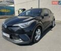 Черный Тойота C-HR, объемом двигателя 1.8 л и пробегом 120 тыс. км за 18744 $, фото 1 на Automoto.ua