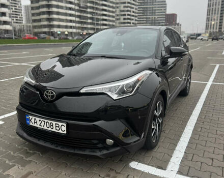 Черный Тойота C-HR, объемом двигателя 1.99 л и пробегом 137 тыс. км за 17900 $, фото 1 на Automoto.ua