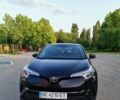 Черный Тойота C-HR, объемом двигателя 2 л и пробегом 78 тыс. км за 18500 $, фото 1 на Automoto.ua