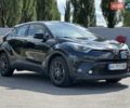 Черный Тойота C-HR, объемом двигателя 1.2 л и пробегом 54 тыс. км за 19900 $, фото 2 на Automoto.ua