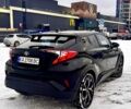 Черный Тойота C-HR, объемом двигателя 2 л и пробегом 131 тыс. км за 18700 $, фото 2 на Automoto.ua